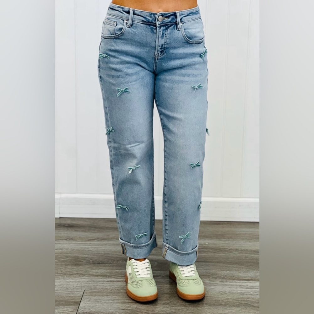 Risen Bow Jeans EUC 1X